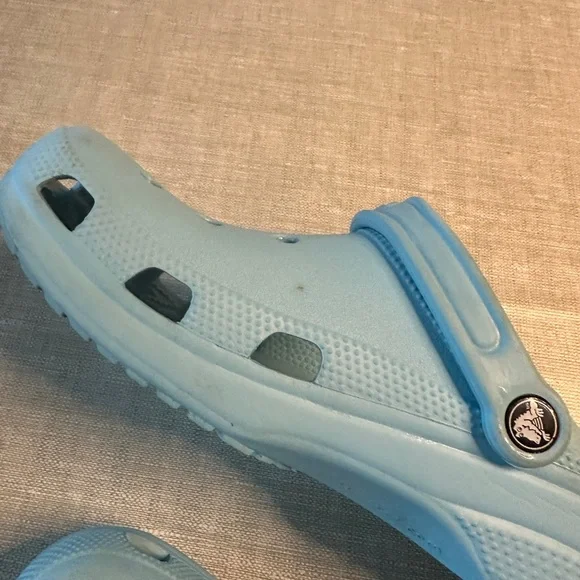Crocs Classic Clog Light Blue – W11/M9 - Picture 7 of 11